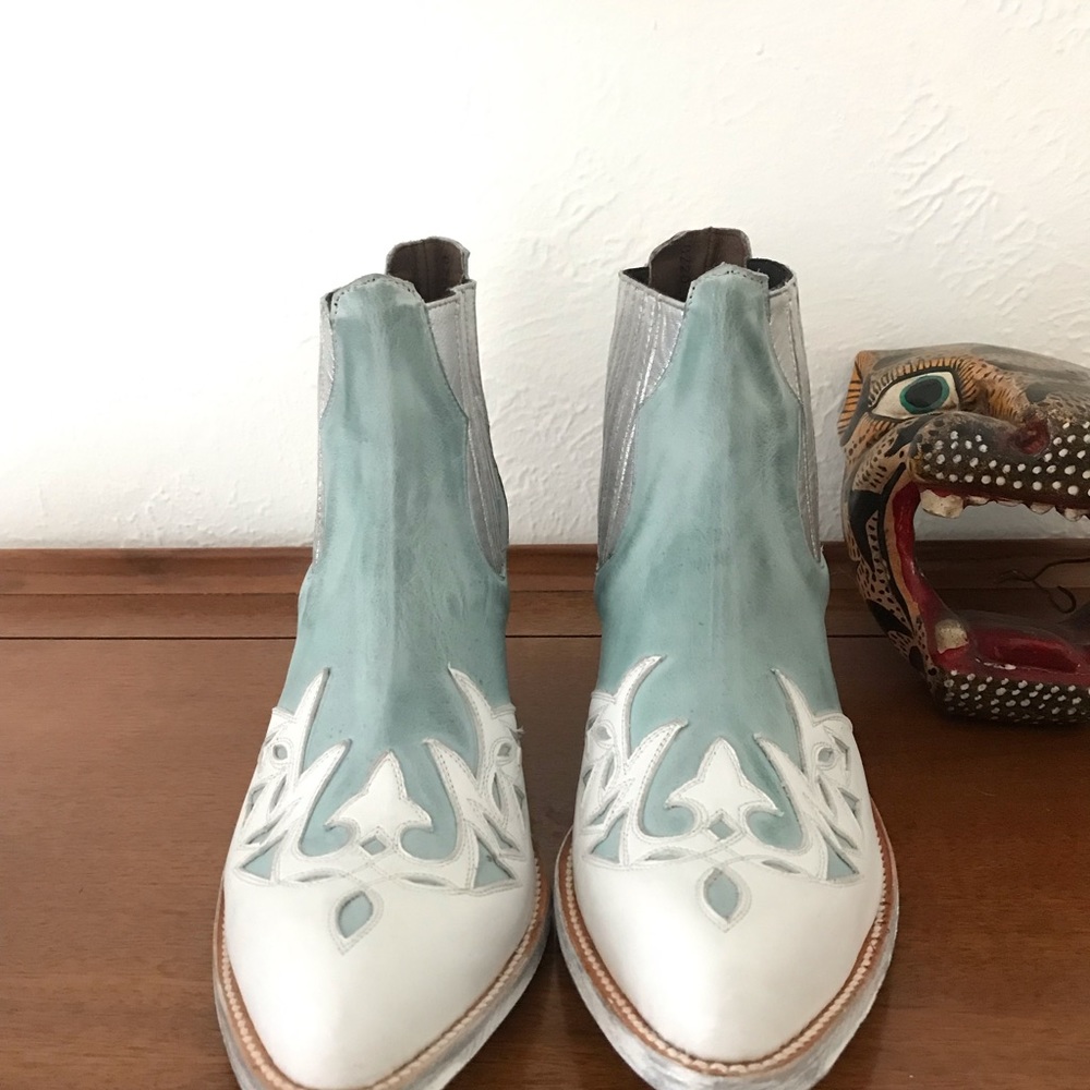 Mexicana hand made cowgirl booties NIB!!!!